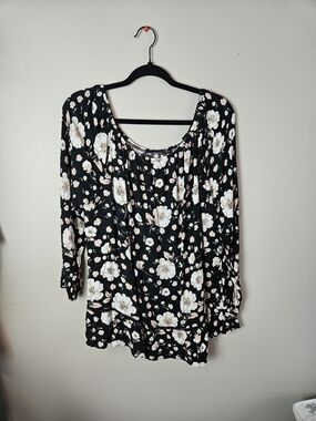 Black Floral Off The Shoulder Women’s Top